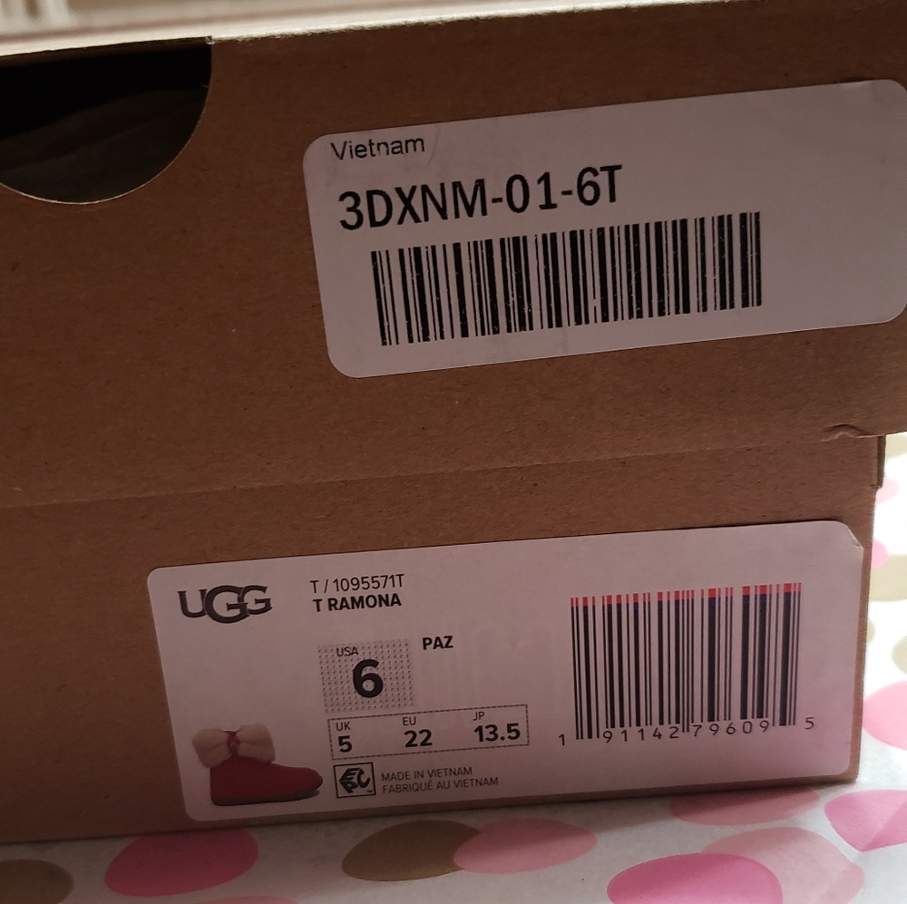 NIB UGG RAMONA TODDLER (AUTHENTIC) SHEEPSKIN BOOTS SIZE 7 PINK 💖 ADORABLE 🎀 - Picture 12 of 14